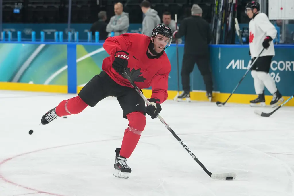 projecting-gold-medal-winner-for-olympic-mens-hockey-tournament